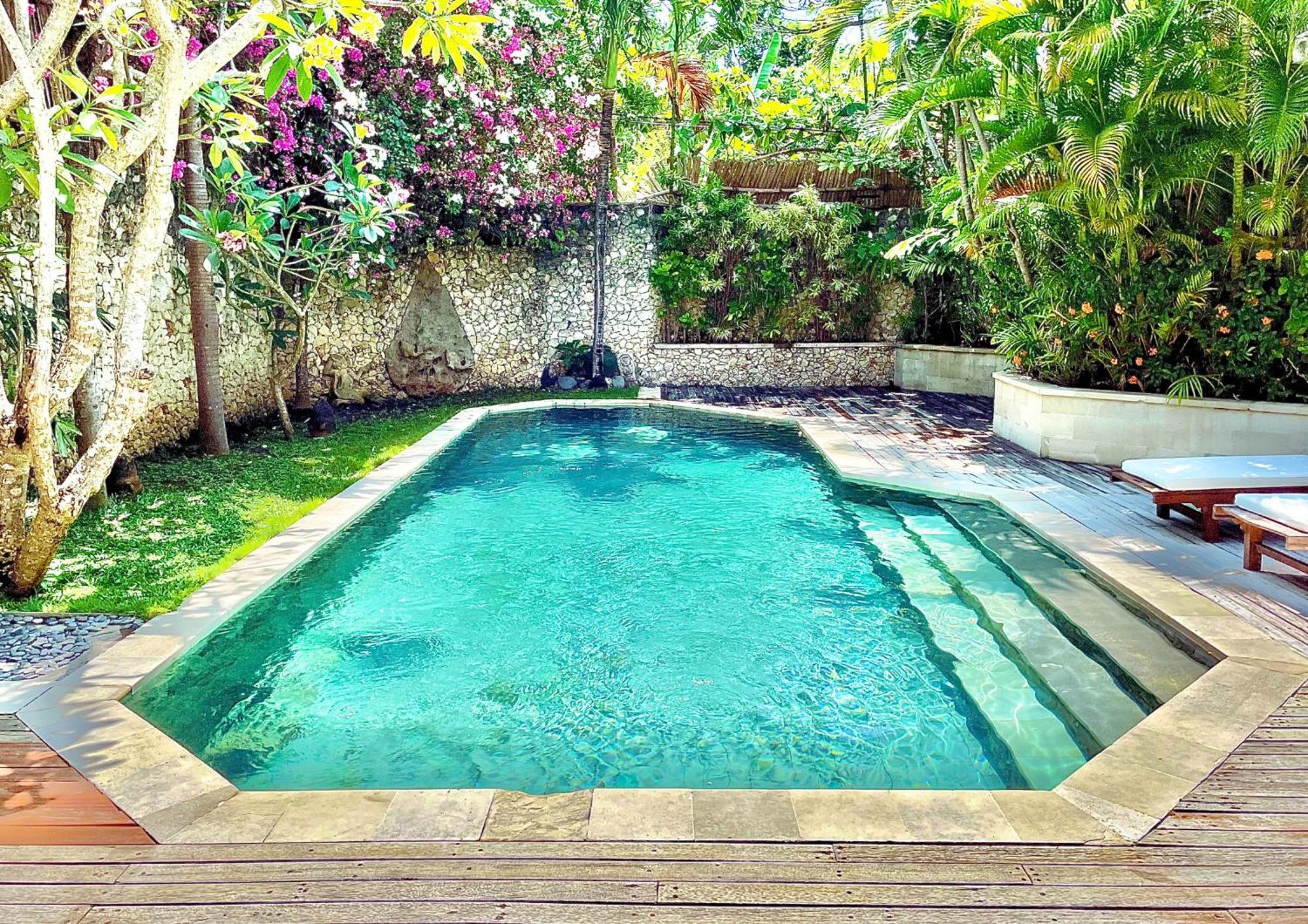Villa Kubu Seminyak Exterior foto